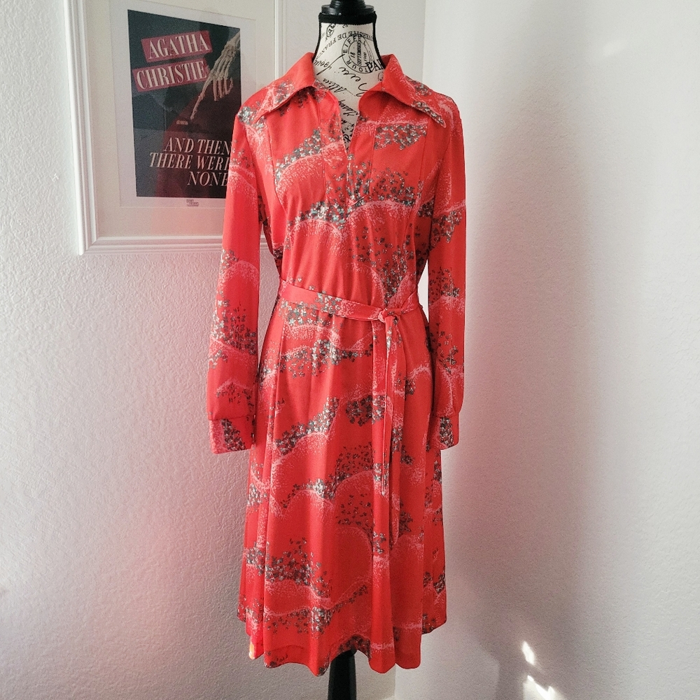 Vintage 70s All Over Print Dagger Collar Belted Dress Tomato Red Medium Large